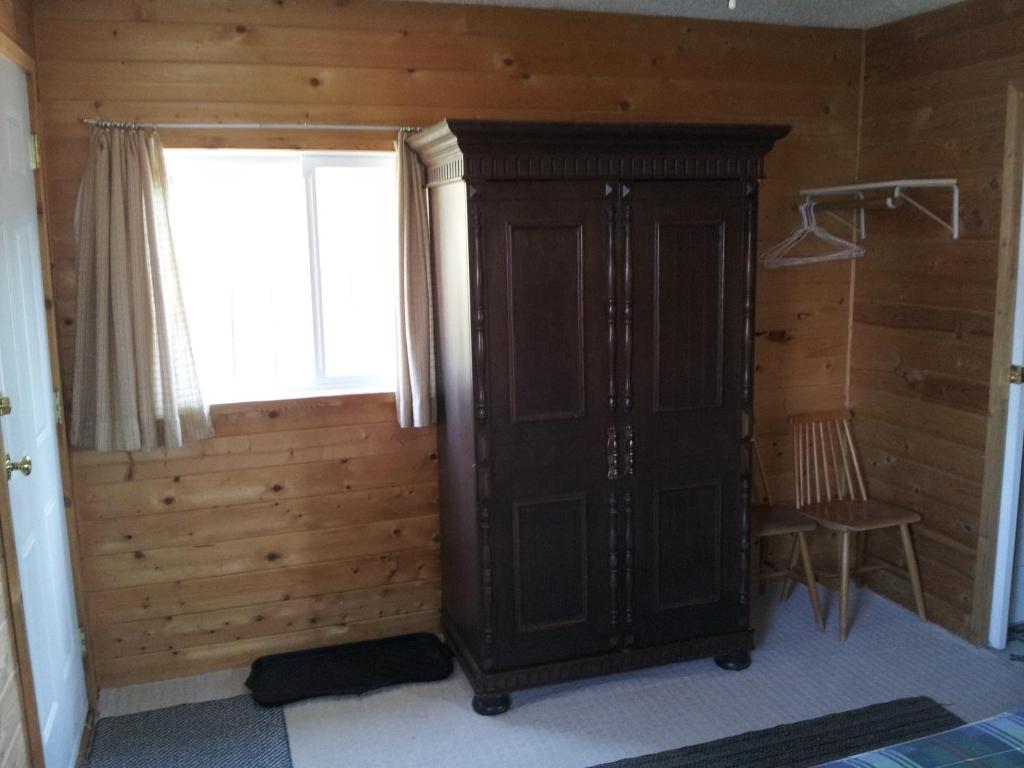 Отель Steamboat Mountain Chalets Spillimacheen Номер фото